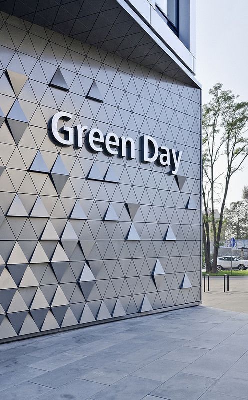 Làm Bảng Hiệu Tại Nhơn Trạch - Đồng Nai Và Quy Trình Làm Bảng Quảng Cáo Tại Nhơn Trạch 1 làm-bang-hieu-tai-bien-hoa-nhon-trach